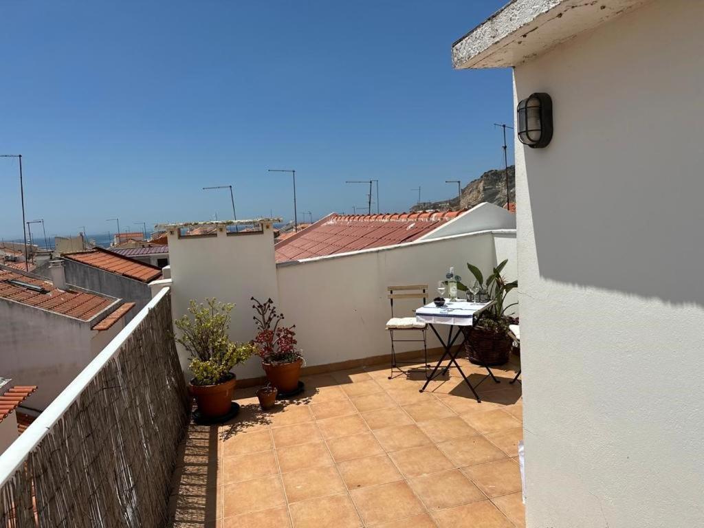 100 Meters From The Beach! Rua Da Paz 나자레 외부 사진